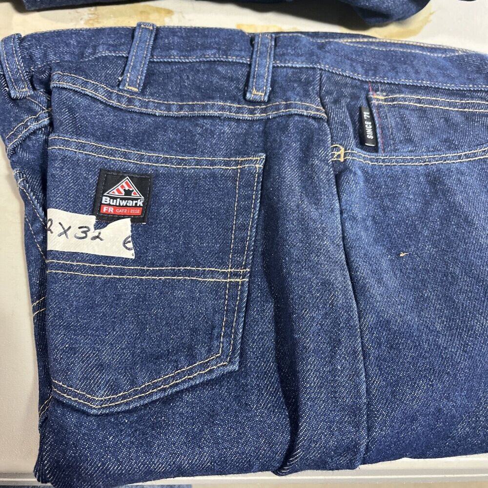Bulwark PEJ6SW3 FR Men’s Fire Retardant Jeans Medium Wash Cotton Sz 32x32 New